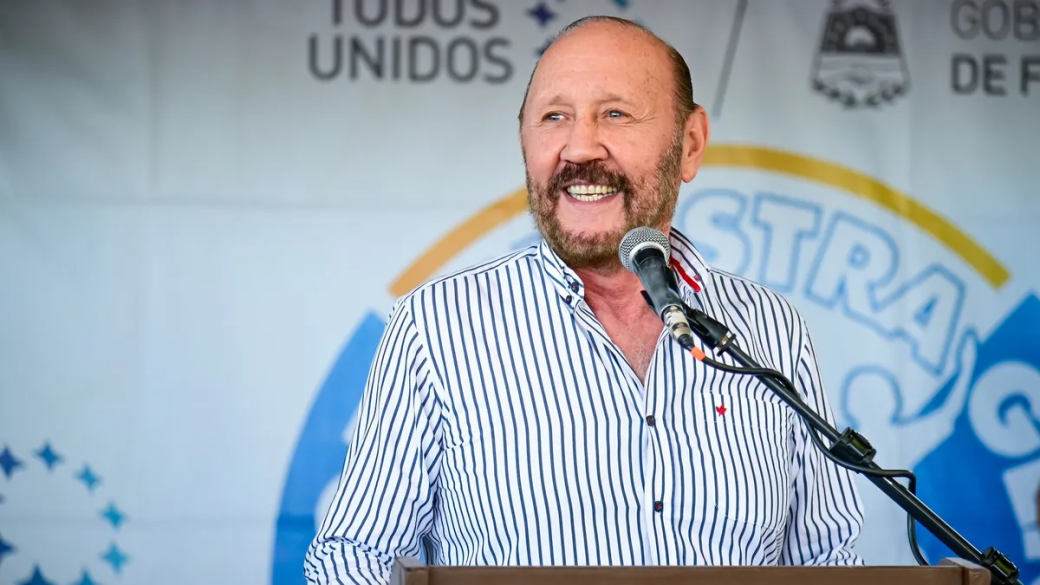 Insfrán dictador cubano: la reforma que sacude la democracia y pone en jaque a la oposición